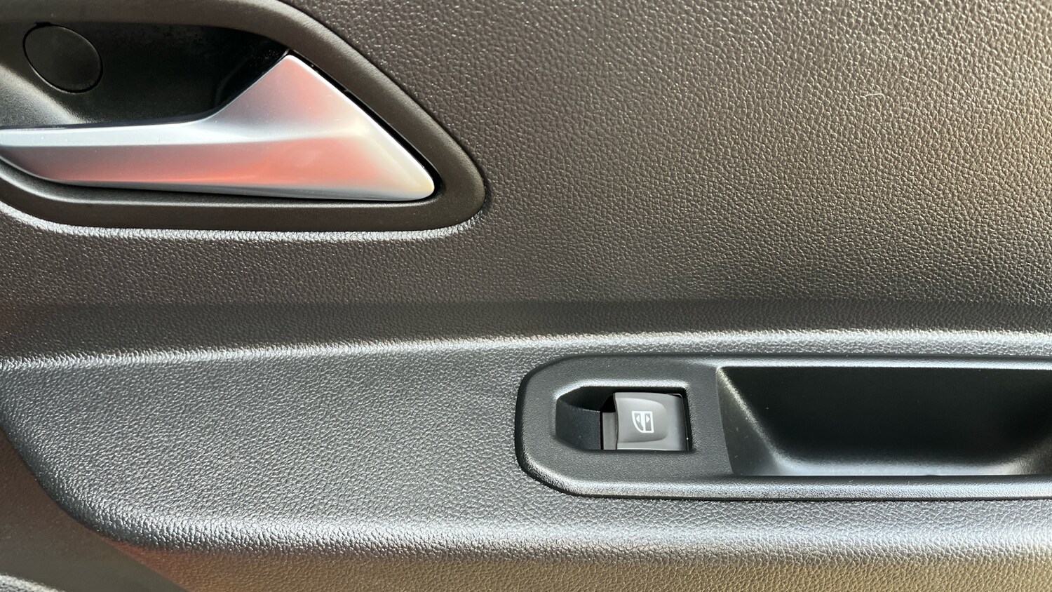 Used Dacia Duster 2022 for sale - 77363937: Photo 45