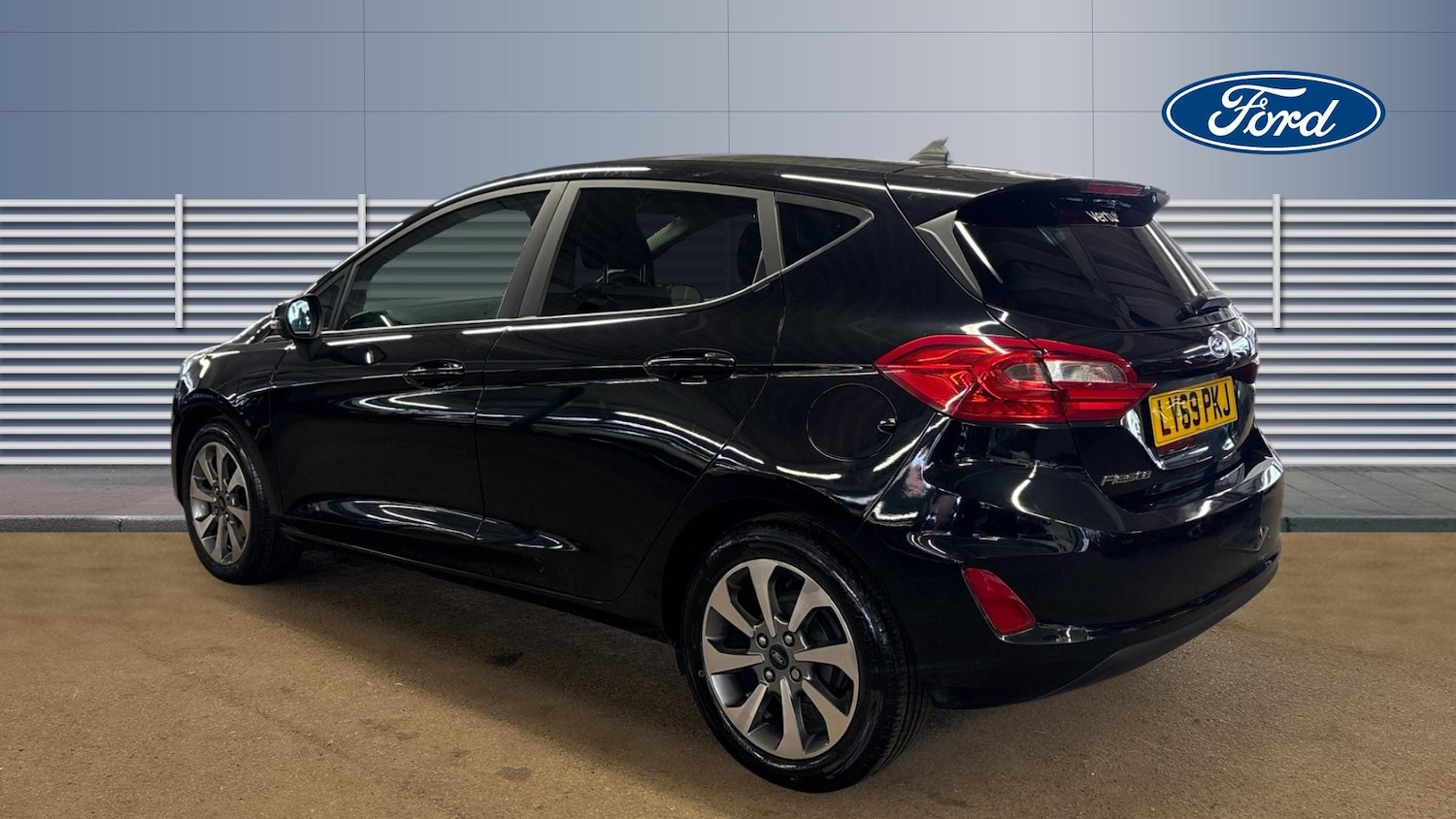 Used Ford Fiesta 2020 for sale - 77988949: Photo 2