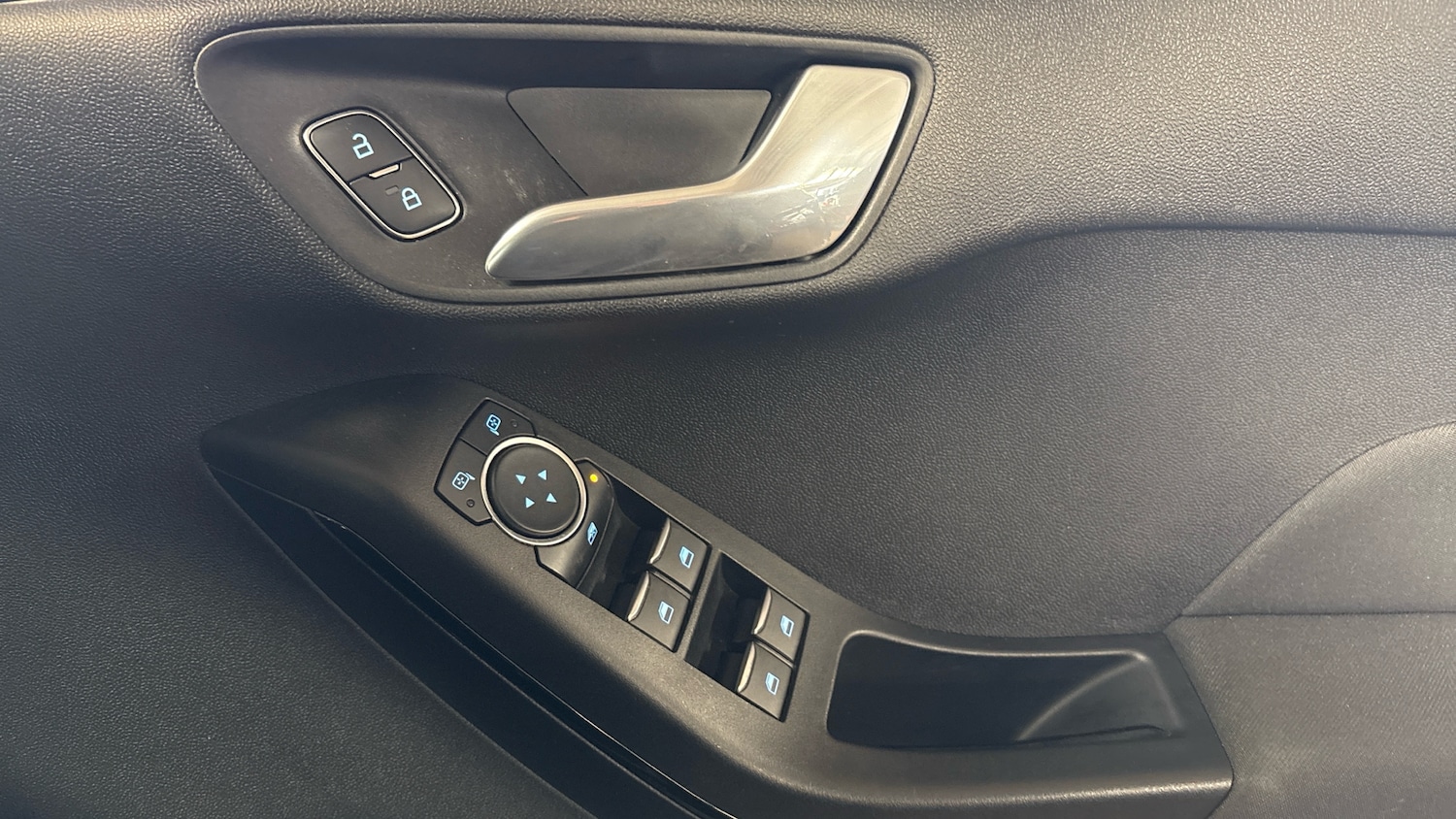 Used Ford Fiesta 2020 for sale - 77988949: Photo 22