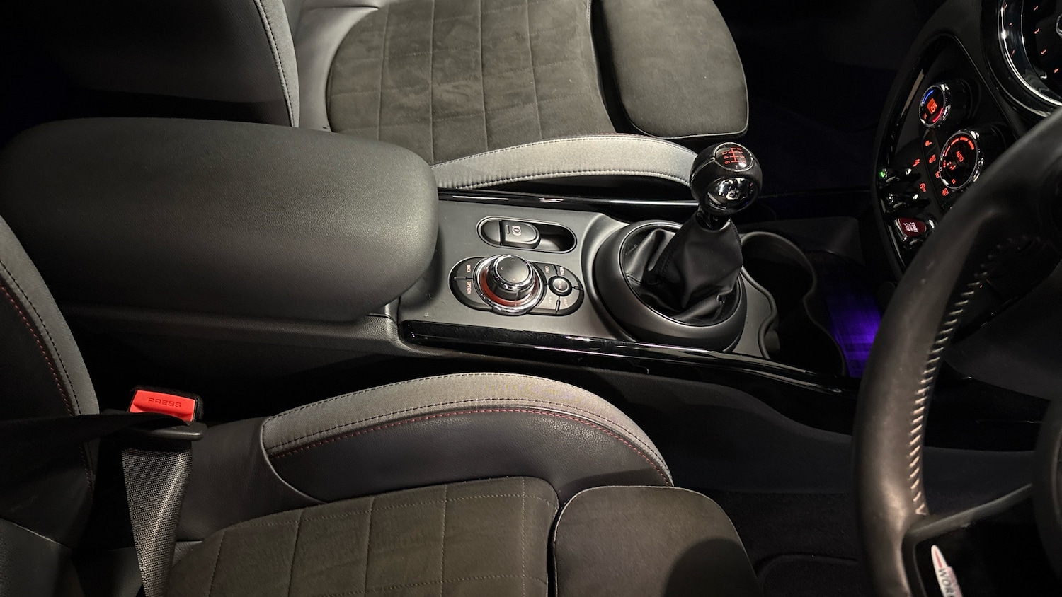 Used MINI Clubman 2022 for sale - 76422273: Photo 66