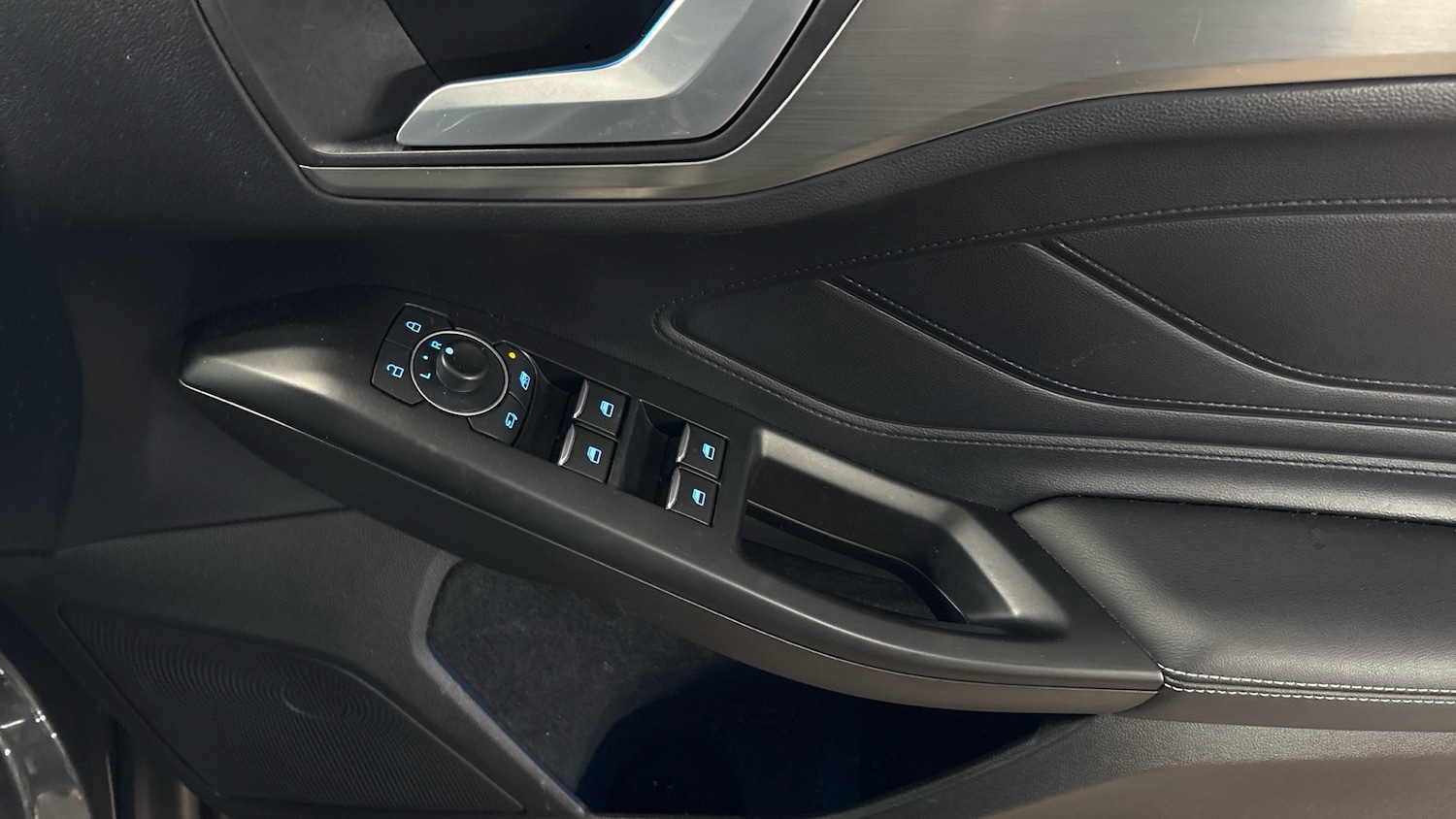 Used Ford Focus 2022 for sale - 76931104: Photo 24