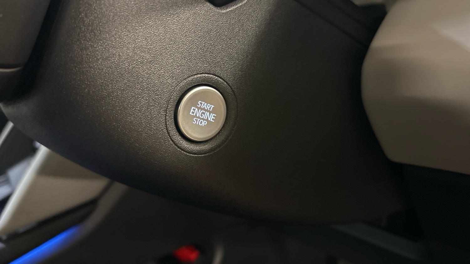 Used Ford Explorer 2025 for sale - 77915879: Photo 32