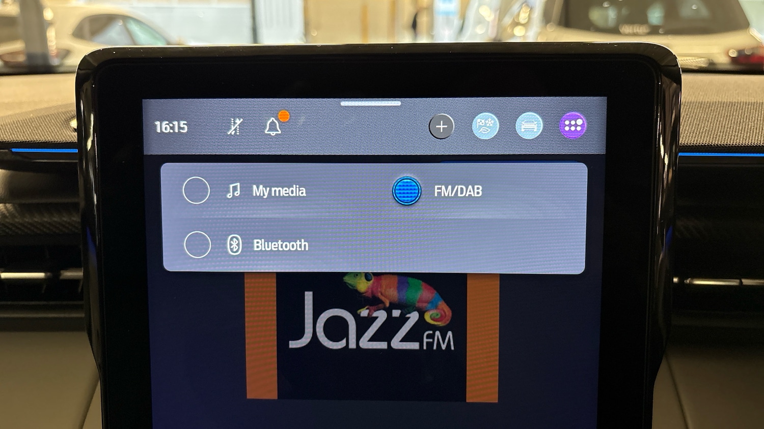 Used Ford Explorer 2025 for sale - 77915879: Photo 41