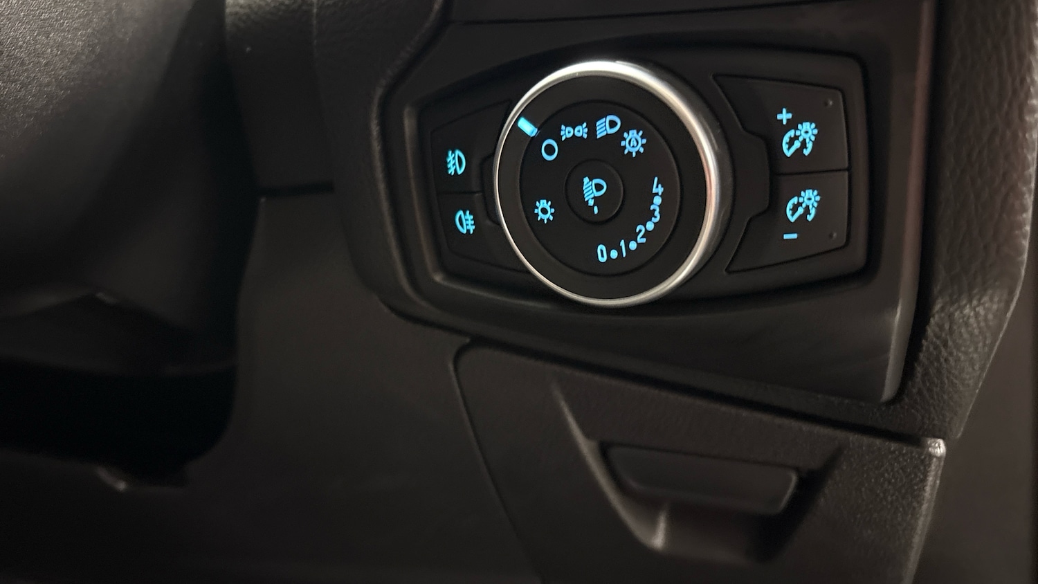 Used Ford Focus 2015 for sale - 76542741: Photo 26