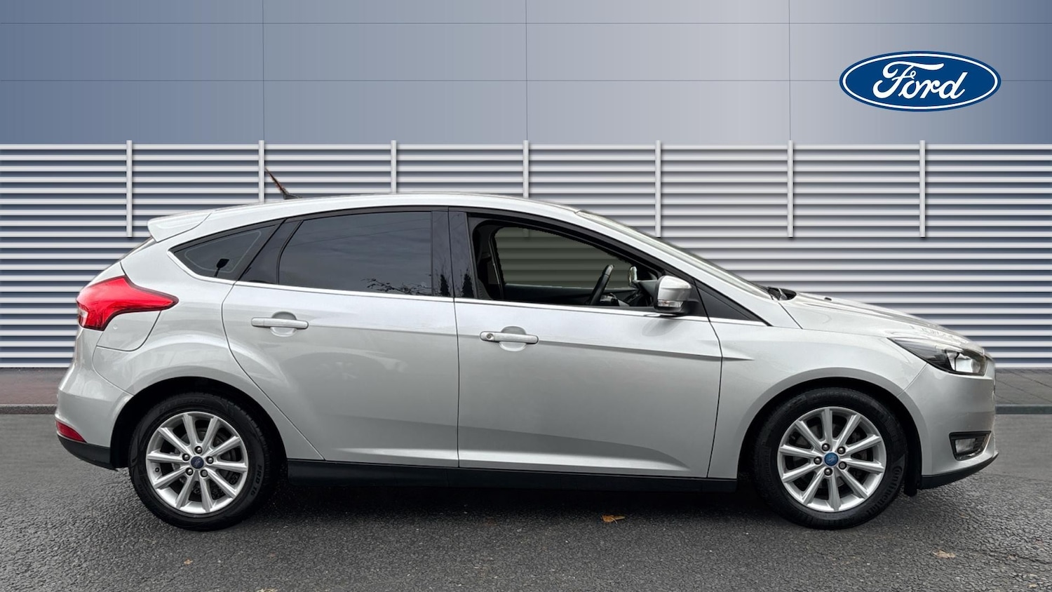 Used Ford Focus 2015 for sale - 76542741: Photo 5