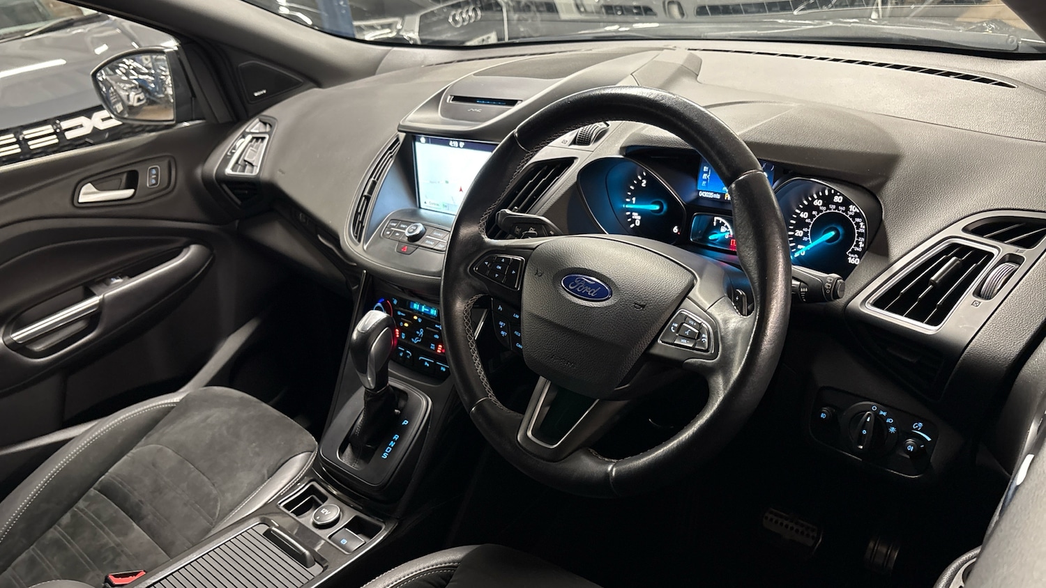 Used Ford Kuga 2017 for sale - 76625615: Photo 11