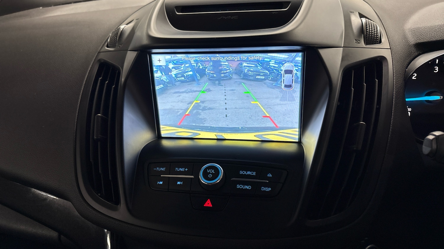 Used Ford Kuga 2017 for sale - 76625615: Photo 21