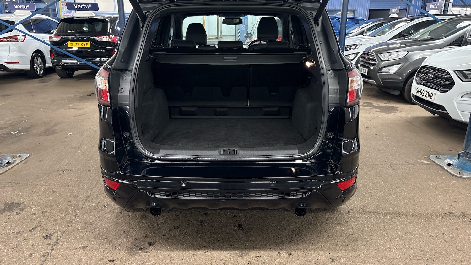 Used Ford Kuga 2017 for sale - 76625615: Photo 4