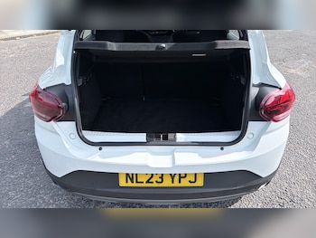 Used Dacia Sandero Stepway 2023 for sale - 79307194: Photo