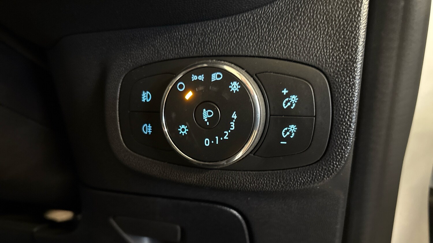 Used Ford Fiesta 2023 for sale - 77930471: Photo 26