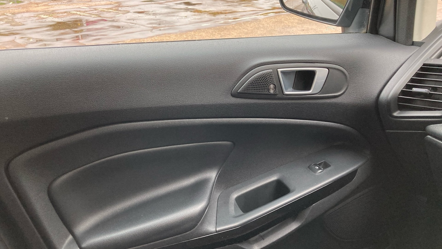 Used Ford Ecosport 2018 for sale - 76332713: Photo 21