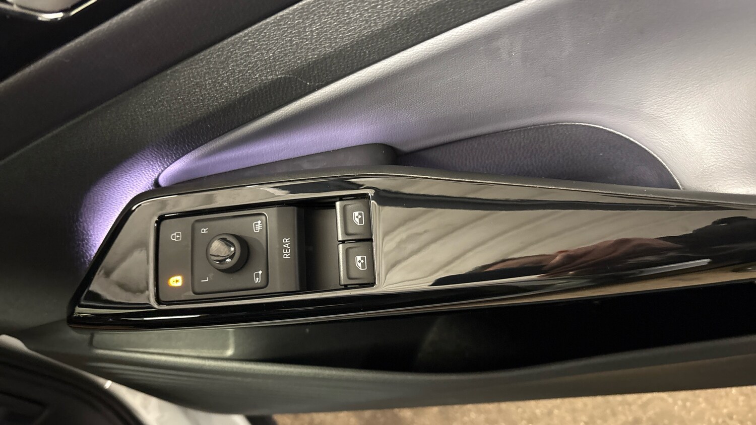 Used Volkswagen ID.4 2022 for sale - 76272370: Photo 28