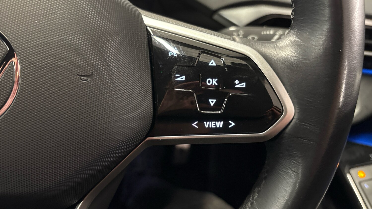 Used Volkswagen ID.4 2022 for sale - 76272370: Photo 33