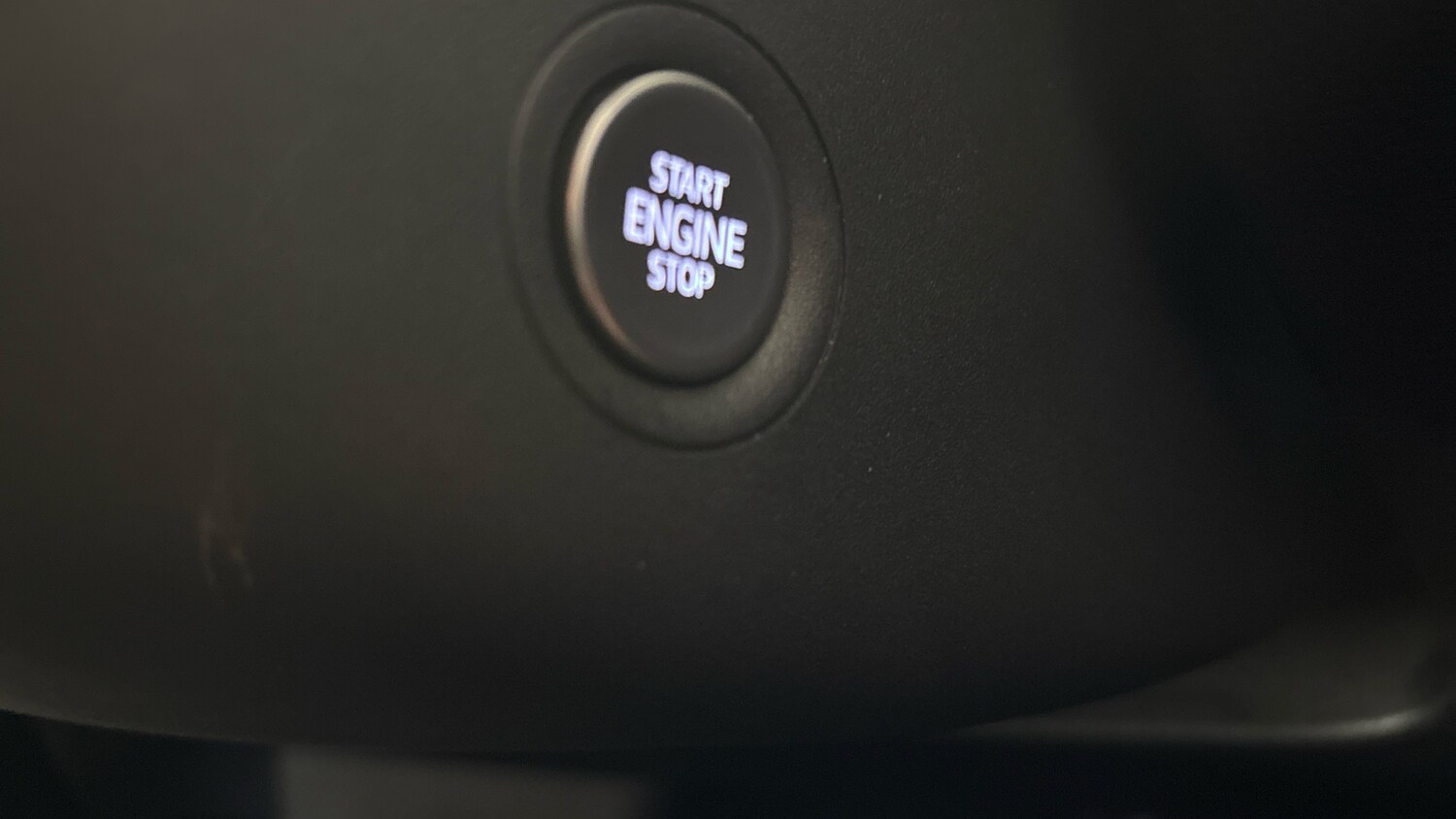 Used Volkswagen ID.4 2022 for sale - 76272370: Photo 39