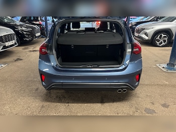 Used Ford Focus 2022 for sale - 77116402: Photo