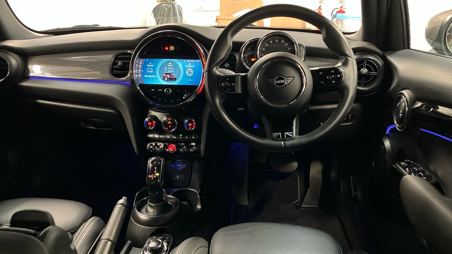 Used MINI Hatch 2022 for sale - 77501179: Photo 5