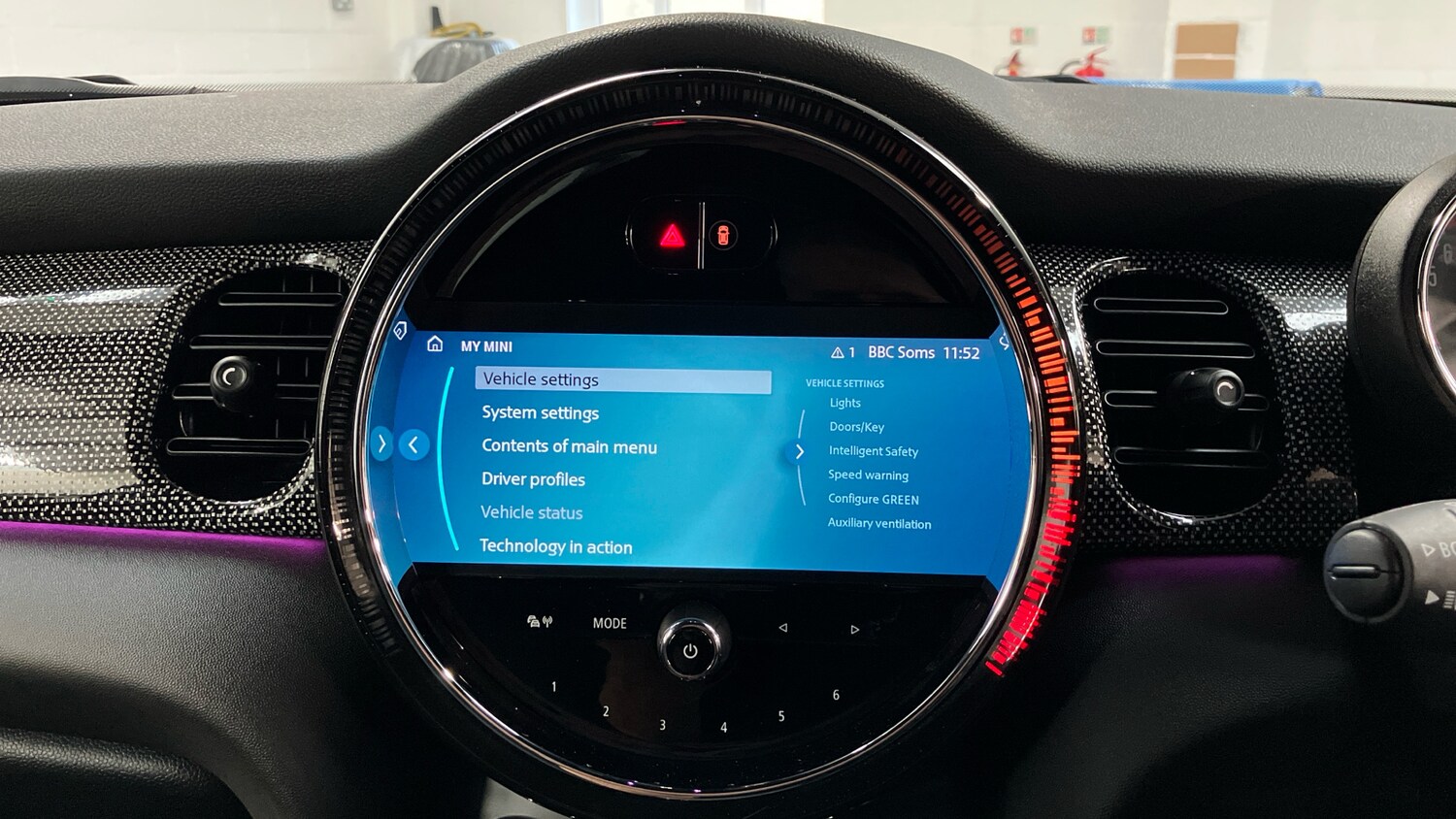 Used MINI Hatch 2022 for sale - 77501179: Photo 8