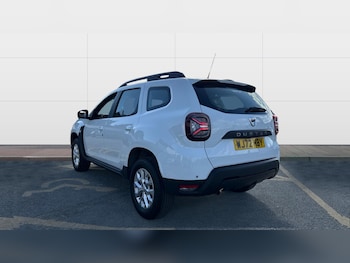Used Dacia Duster 2022 for sale - 75689671: Photo