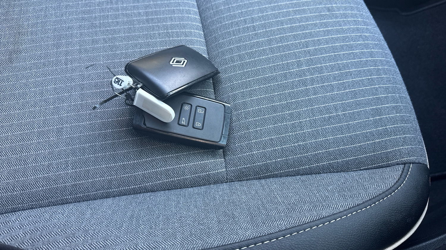 Used Renault Clio 2025 for sale - 77310845: Photo 20