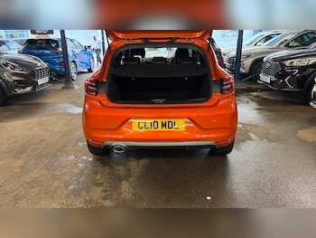 Used Renault Clio 2023 for sale - 78785075: Photo