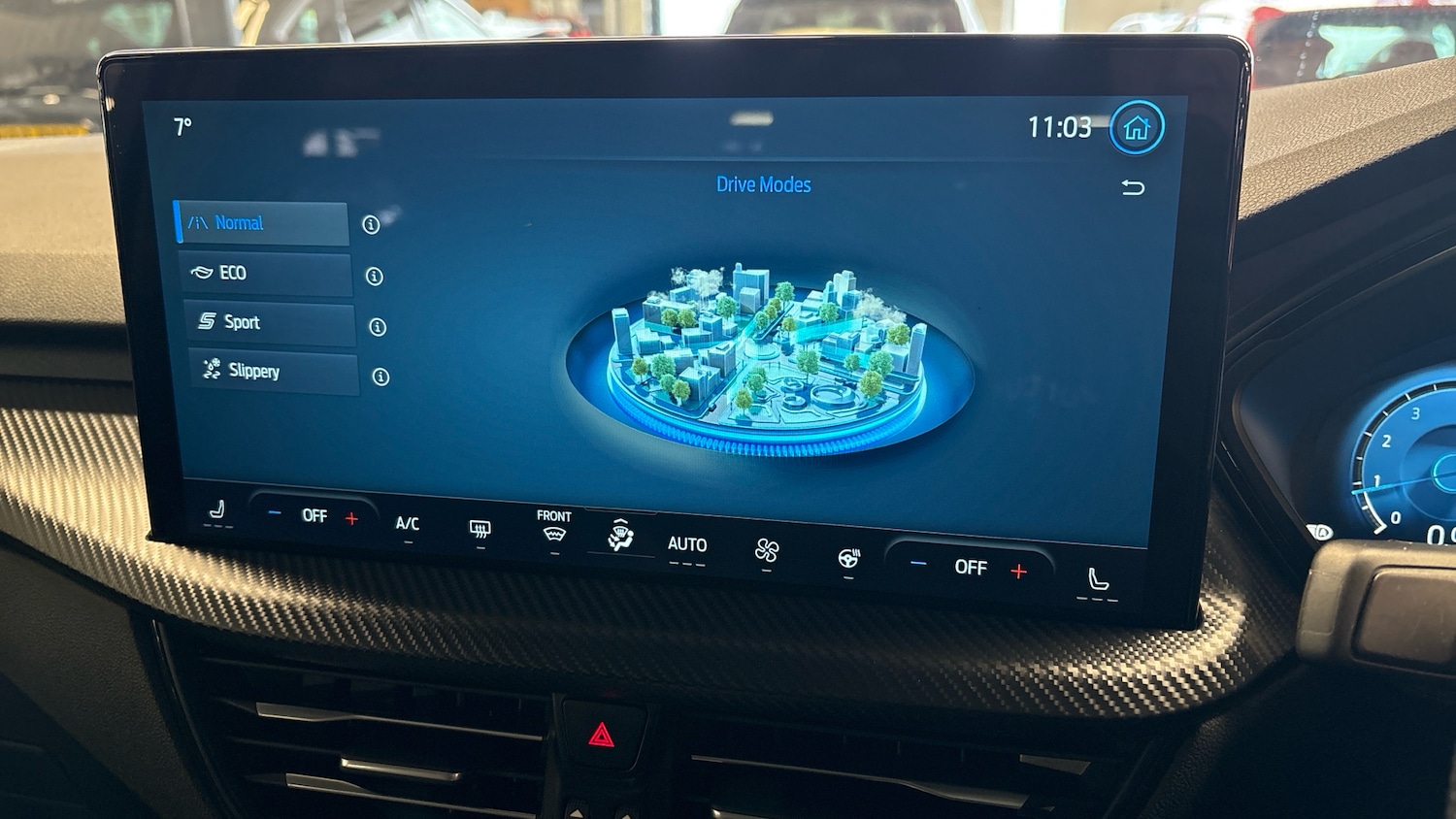 Used Ford Kuga 2025 for sale - 78028438: Photo 45