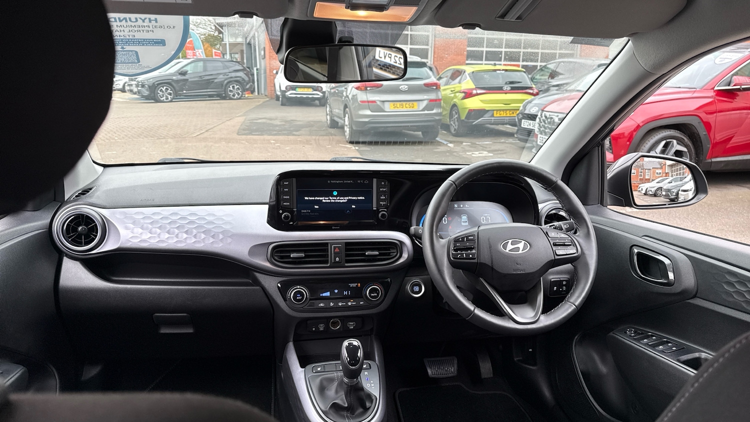 Used Hyundai i10 2024 for sale - 77409333: Photo 10