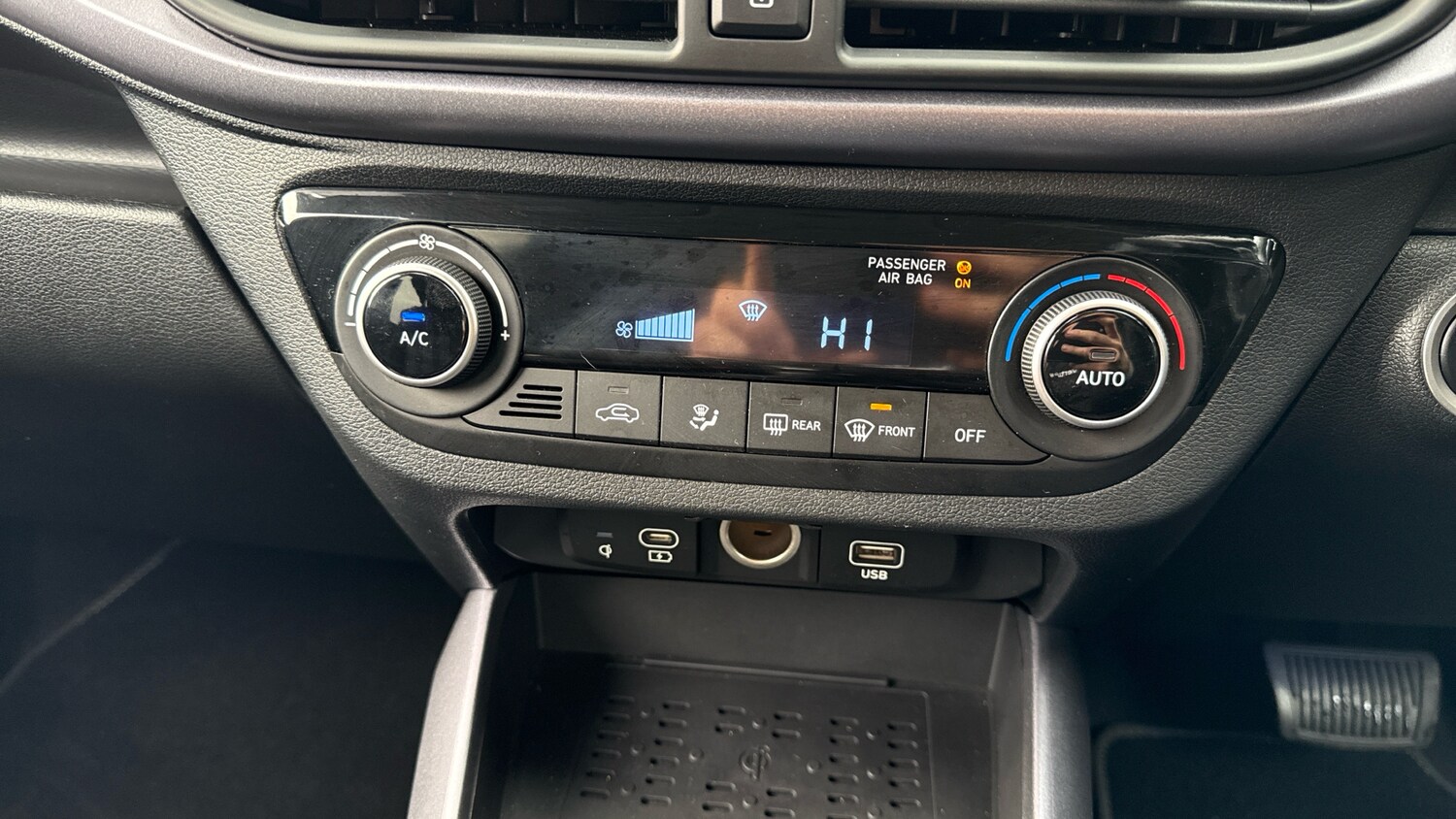 Used Hyundai i10 2024 for sale - 77409333: Photo 22