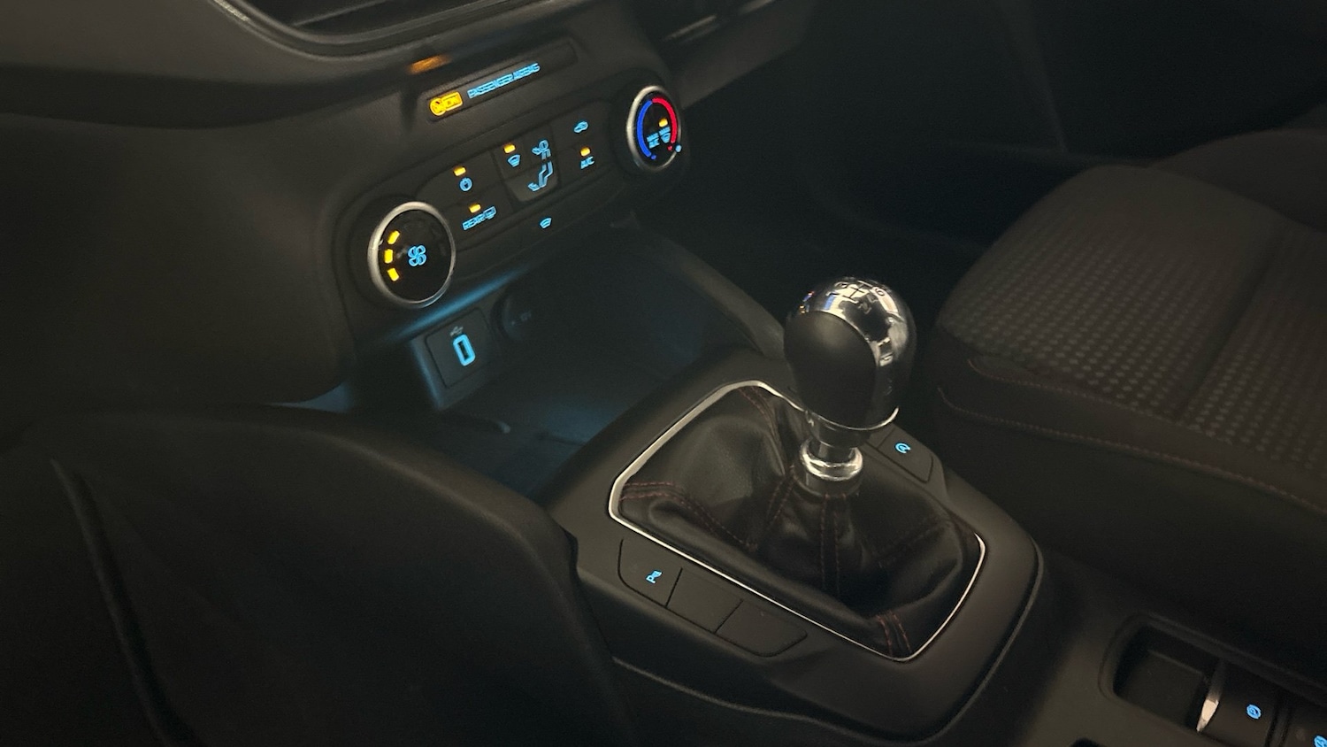 Used Ford Focus 2020 for sale - 76946726: Photo 13