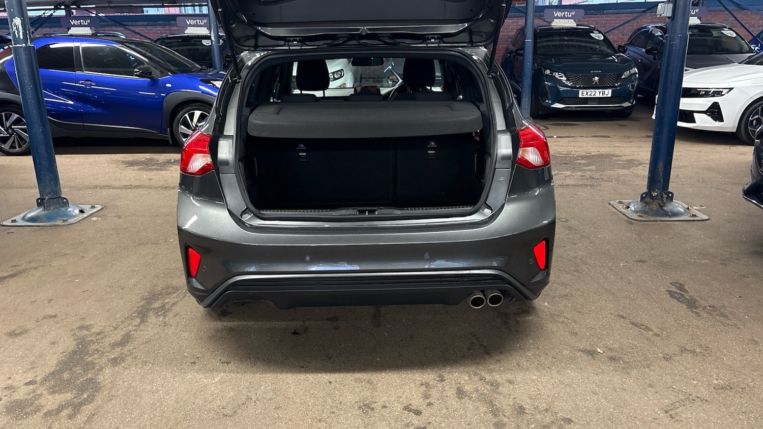 Used Ford Focus 2020 for sale - 76946726: Photo 4