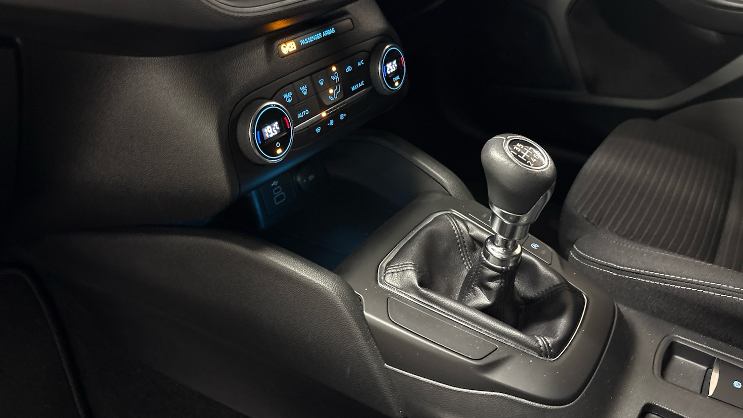 Used Ford Focus 2022 for sale - 76319540: Photo 13