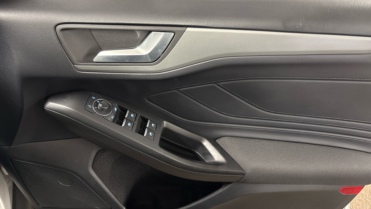 Used Ford Focus 2022 for sale - 76319540: Photo 23