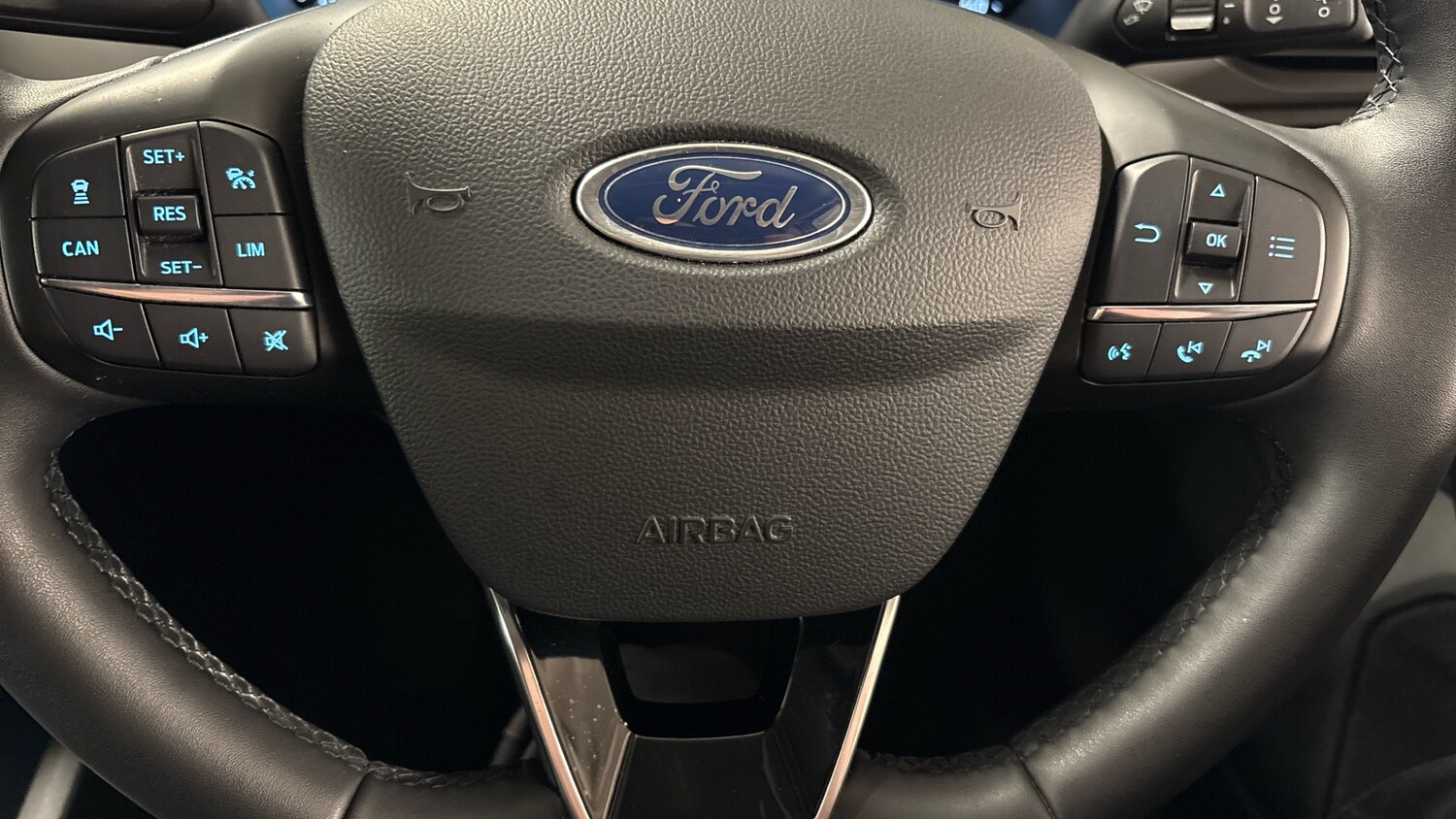 Used Ford Focus 2022 for sale - 76319540: Photo 29
