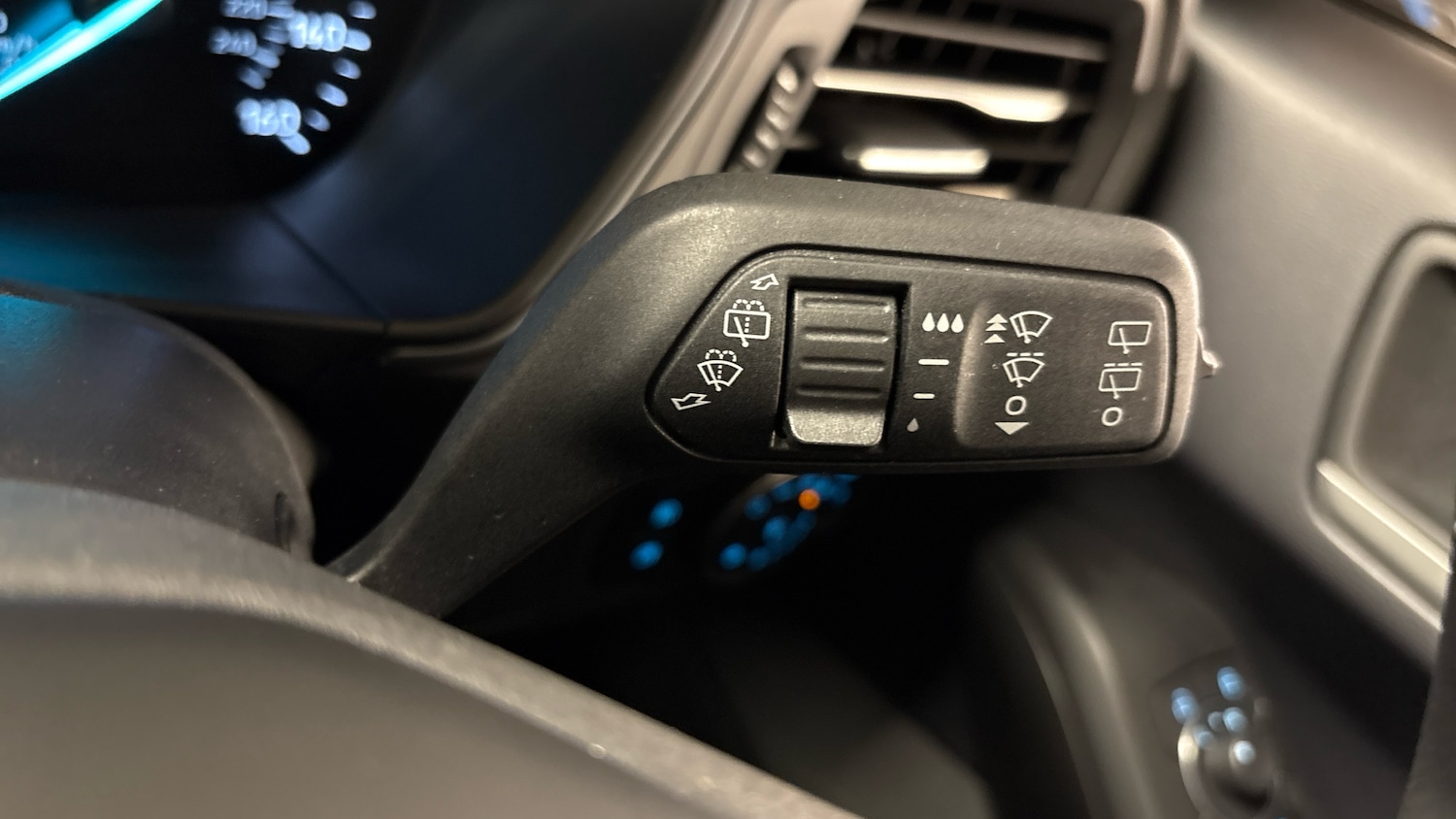 Used Ford Focus 2022 for sale - 76319540: Photo 30