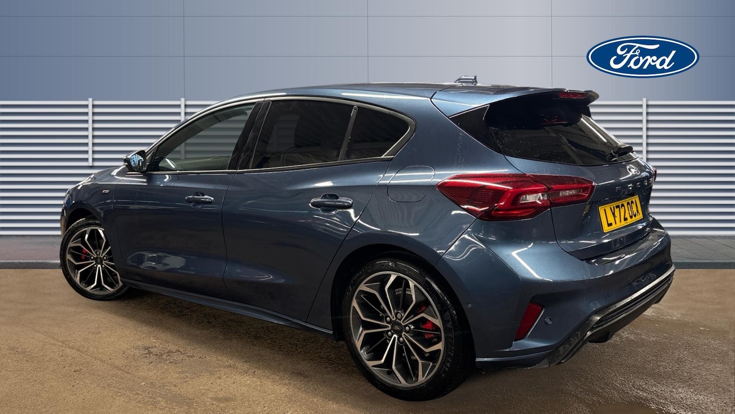 Used Ford Focus 2023 for sale - 77790101: Photo 2