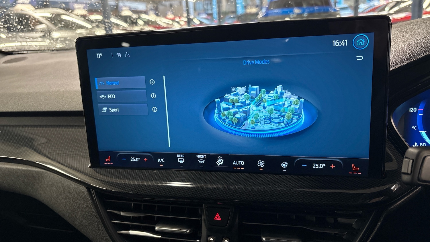 Used Ford Focus 2023 for sale - 77790101: Photo 42