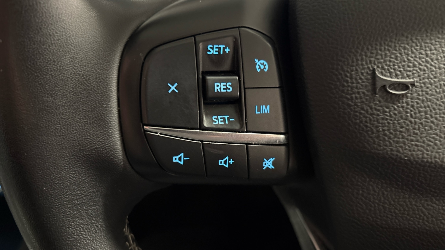 Used Ford Kuga 2022 for sale - 76405141: Photo 32