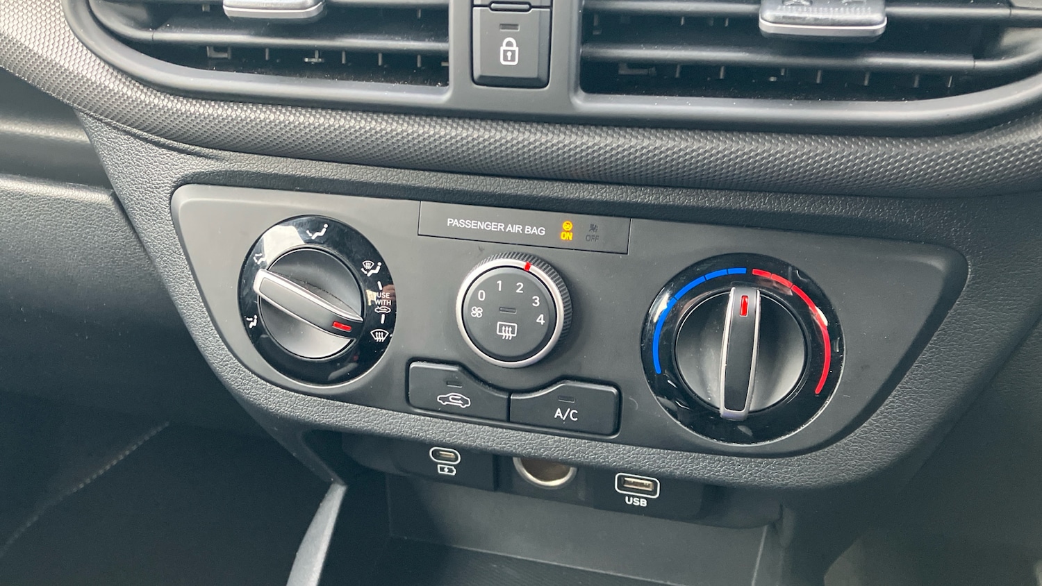 Used Hyundai i10 2025 for sale - 78000785: Photo 33