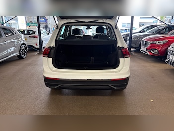 Used Volkswagen Tiguan 2021 for sale - 79515970: Photo