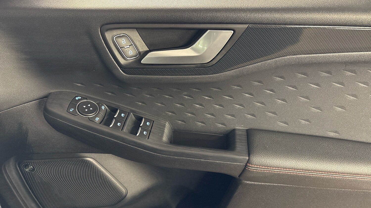 Used Ford Kuga 2020 for sale - 76299730: Photo 30