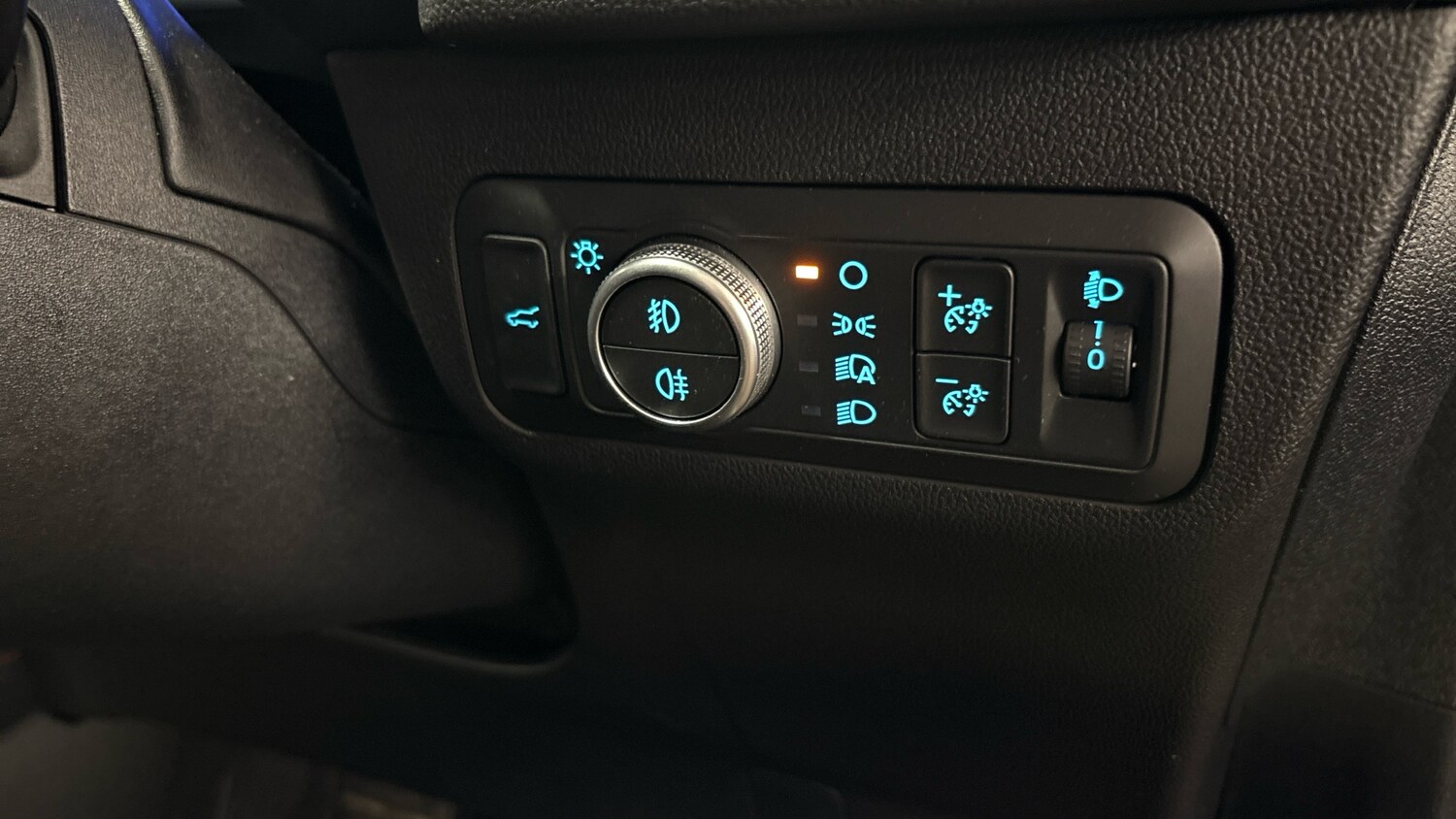 Used Ford Kuga 2020 for sale - 76299730: Photo 33