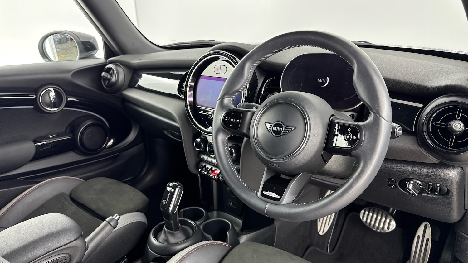 Used MINI Hatch 2023 for sale - 77915882: Photo 6