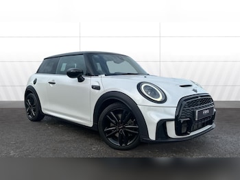 Used MINI Hatch 2023 for sale - 77518956: Photo