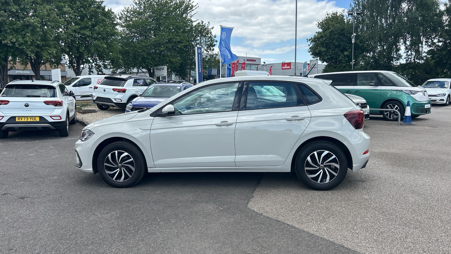 Vehicle 21