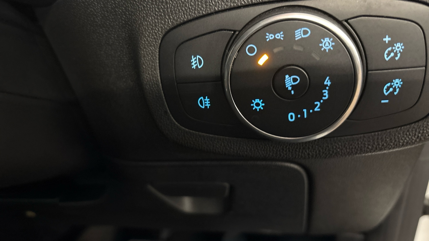 Used Ford Fiesta 2019 for sale - 78105440: Photo 25