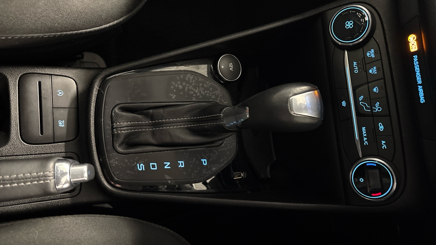 Used Ford Fiesta 2019 for sale - 78105440: Photo 42