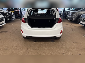 Used Ford Fiesta 2019 for sale - 78105440: Photo