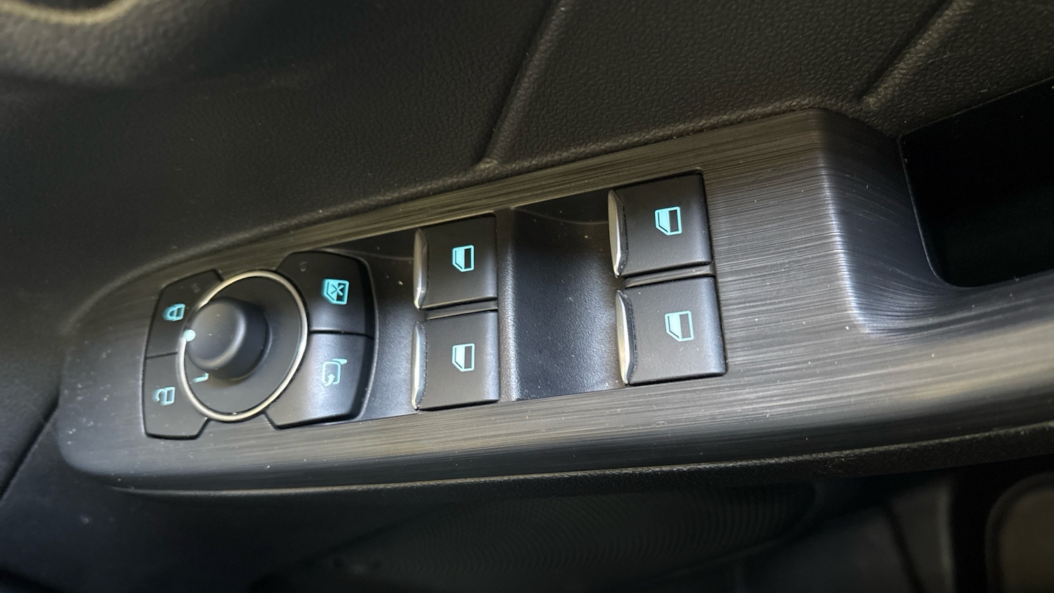 Used Ford Kuga 2023 for sale - 78031430: Photo 24