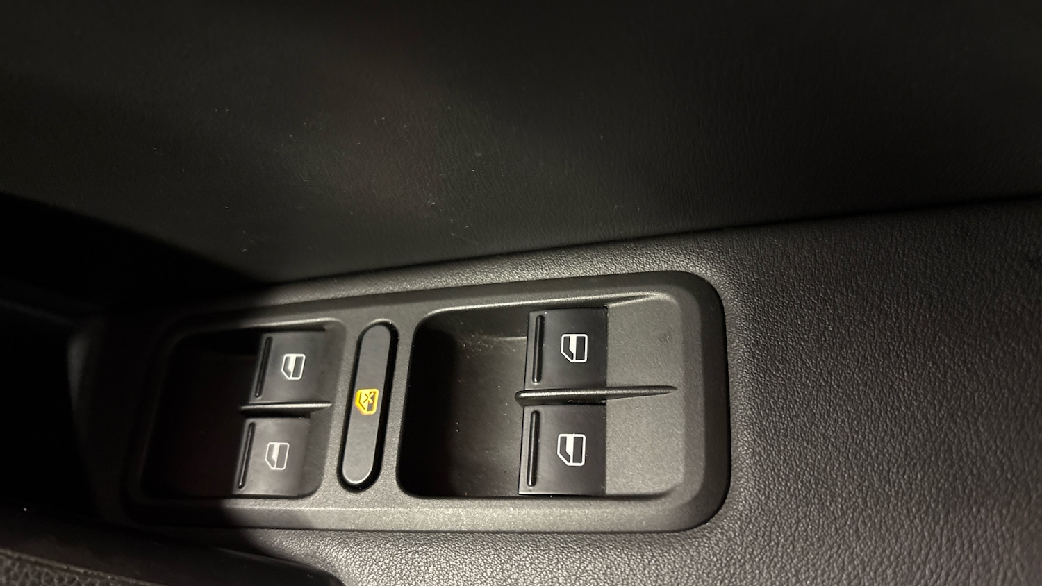 Used Skoda Yeti 2016 for sale - 76352022: Photo 21