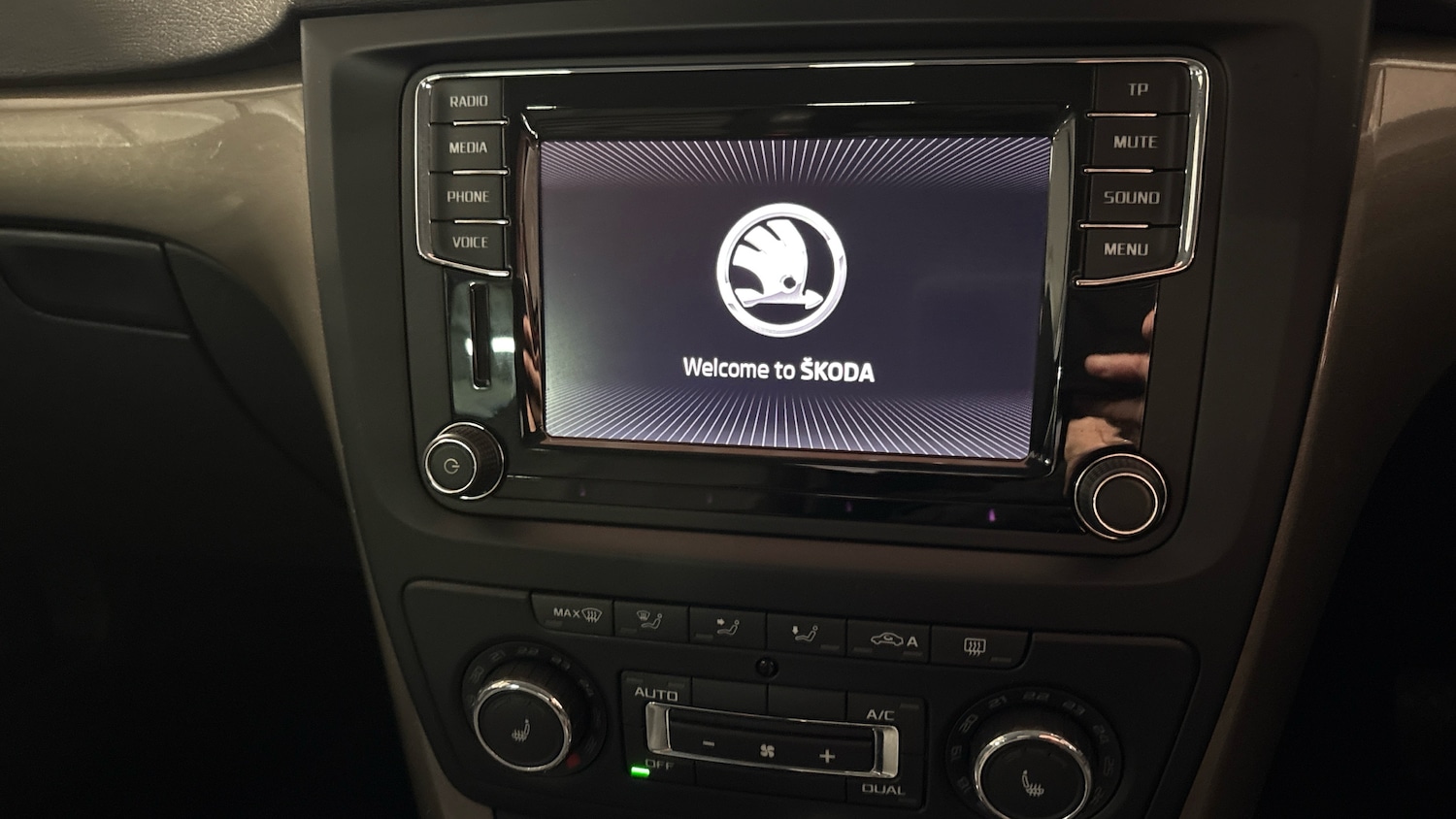 Used Skoda Yeti 2016 for sale - 76352022: Photo 32