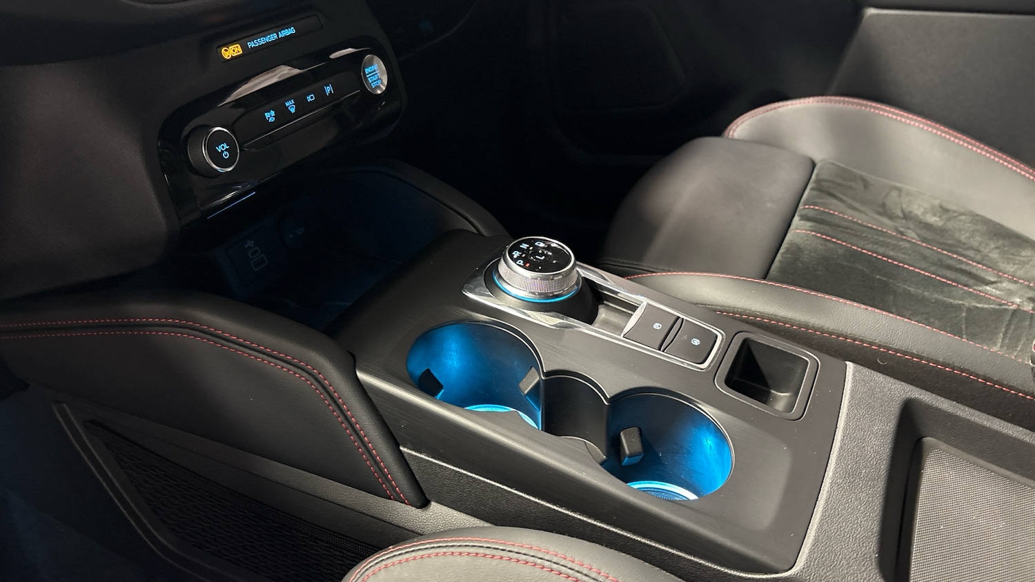 Used Ford Kuga 2024 for sale - 76655759: Photo 13